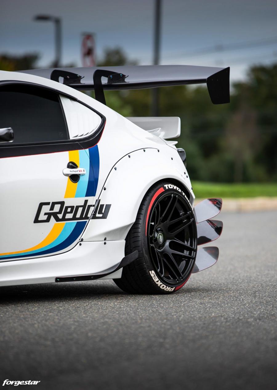 Детали экстерьера Toyota GT 86 Rocket Bunny 2018 года  (фото 6 из 23)